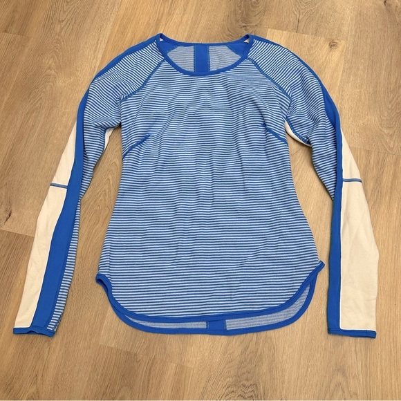 Lululemon Runder Under Long Sleeve
Mini Check Pique Beaming Blue Polar Cream - Picture 2 of 12